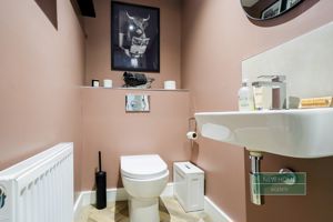 Photo 32- click for photo gallery